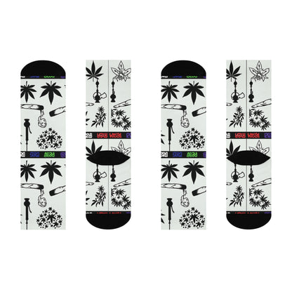 Chill Vibez Crew socks