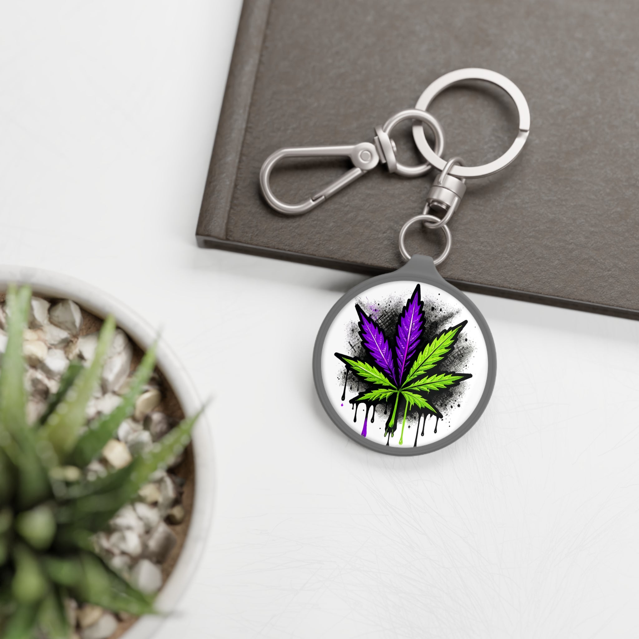 StonerMade Keyring Tag — Retro Cannabis-Inspired Keychain